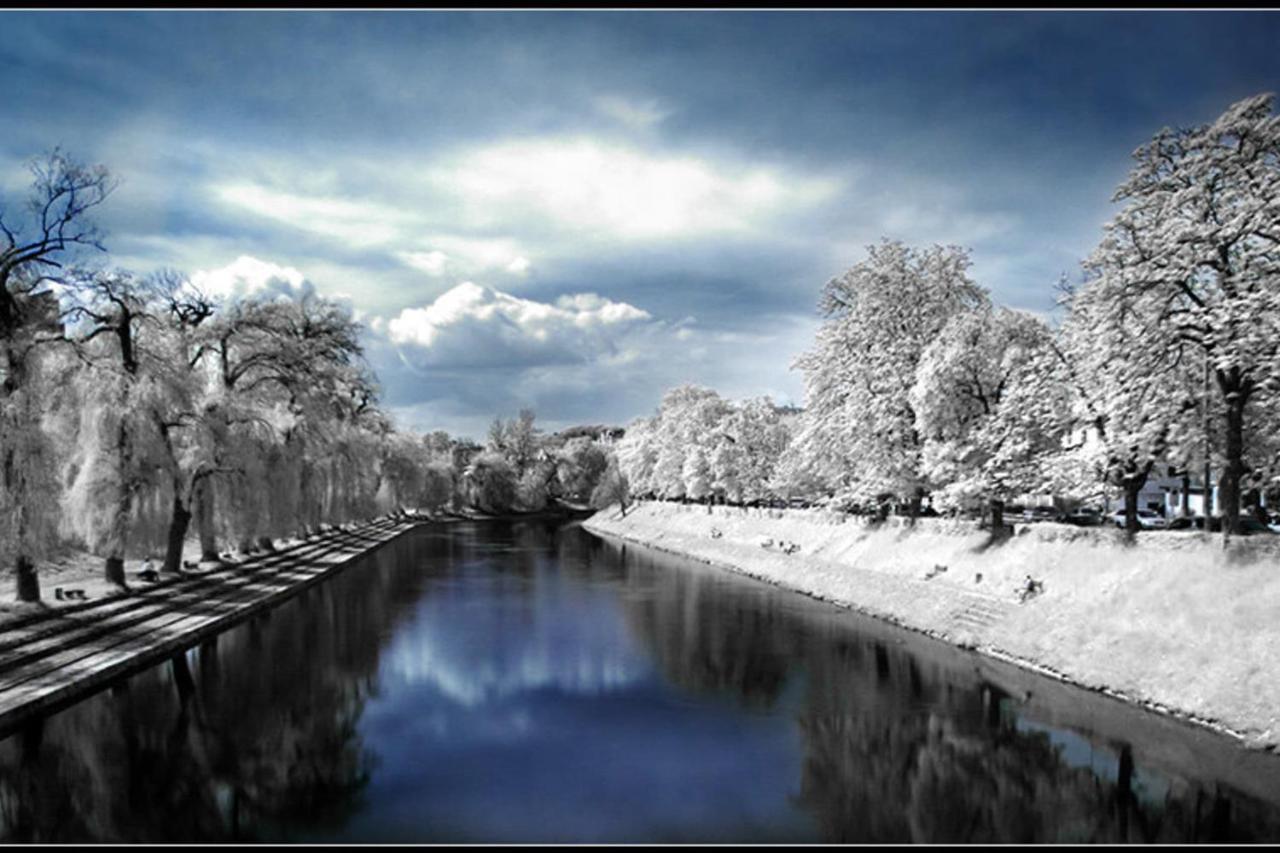 류블랴나 Riverside Ljubljanica With Private Parking 아파트 외부 사진